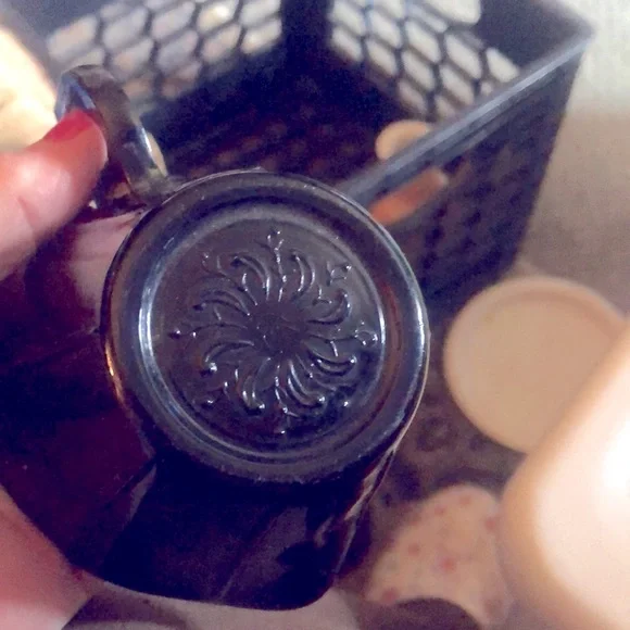 Vintage - Picture 2 of 2